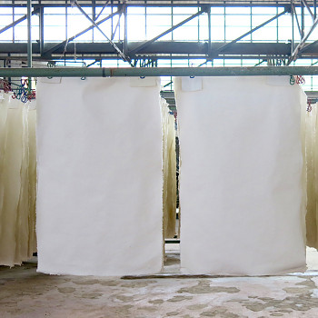 Extra velký papír Khadi 80x200cm 400g