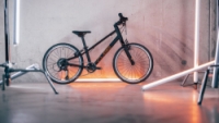 Dětské kolo Cube NUMOVE 200 black´n´orange 2025