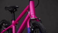Dětské kolo Cube NUMOVE 160 fucsia´n´plum 2027