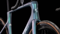 Silniční kolo CUBE AGREE C:62 PRO polarlight 'n'aquagreen 2025