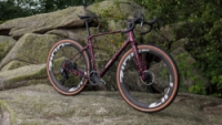 Gravel kolo Cube NUROAD C:62 SLX pinkaction´n´black 2027