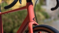 Gravel kolo Cube NUROAD ONE spicypapaya´n´black 2027