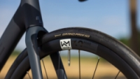 Silniční kolo Cube ATTAIN SLX black´n´chrome 2027