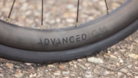 Silniční kolo Cube ATTAIN C:62 RACE carbon´n´coalchrome 2027