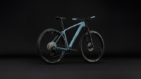 Horské kolo Cube REACTION C:62 ONE surfblue´n´black 2027
