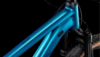 Horské kolo CUBE REACTION PRO metalickteal 'n' holo 2025