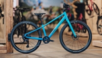 Dětské kolo Cube NUMOVE 240 Disc pacificblue´n´steelblue
